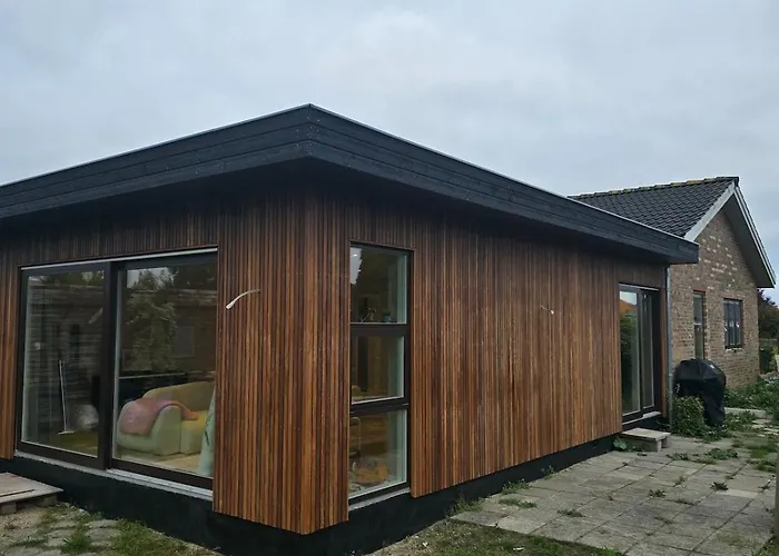 Modern - Walk To & 20m Train To Cph * Koge